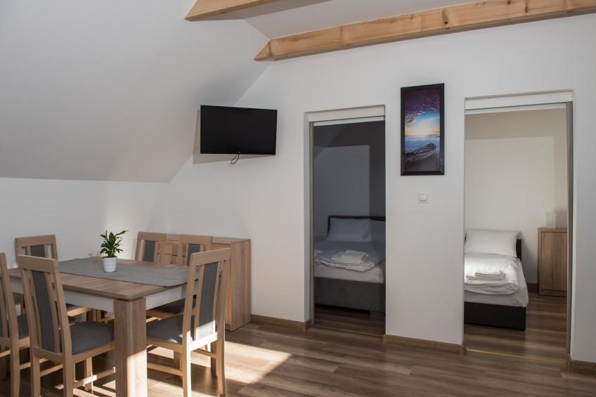 Apartament 6-osobowy piętro Przystanek Jarosławiec - foto 3