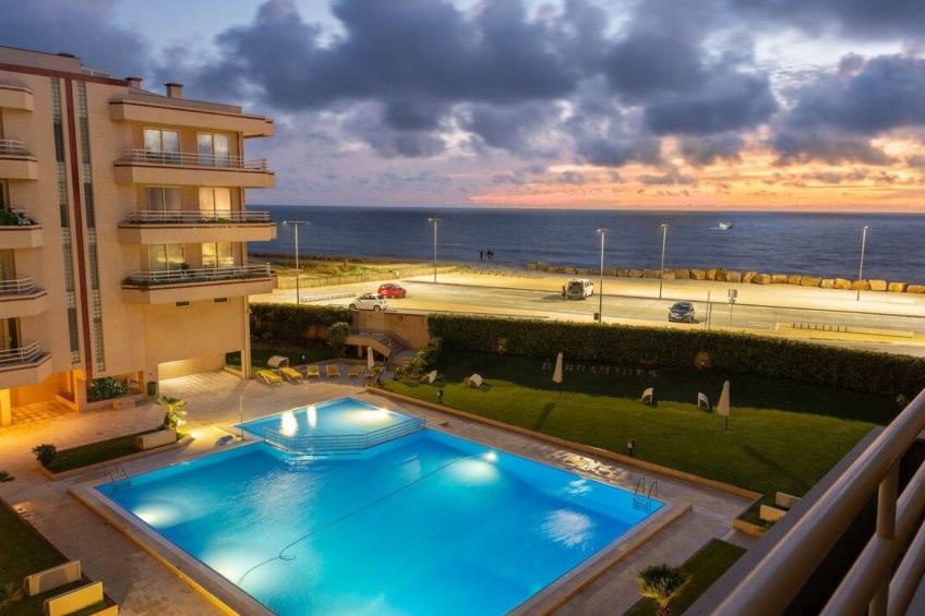 Meerblick Erste Linie mit 2 Pools 2