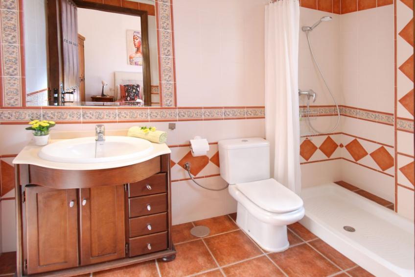 Ganzes Haus in Comares mit abschließbarem Parkplatz - foto 26