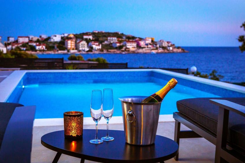 Luxuriöse Villa Dolce Vita direkt am Meer mit privatem Pool und Parkplatz - foto 29