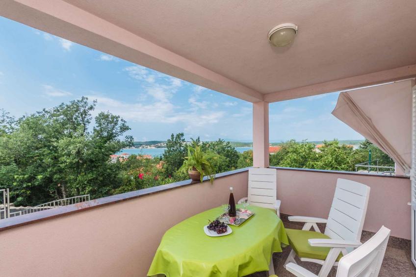 Holiday apartment with air conditioning and sea view - BF-F7V8