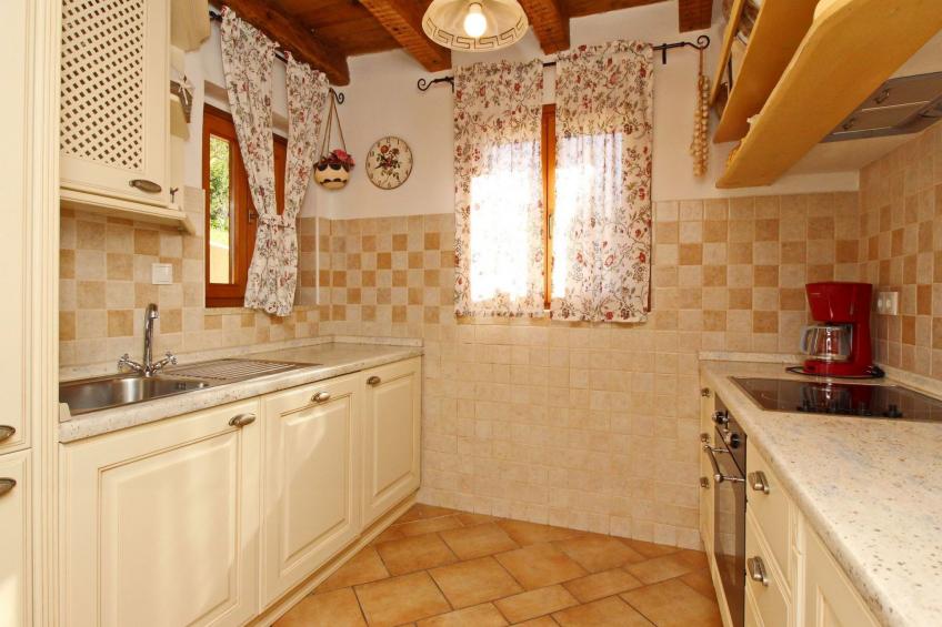 Renoviertes Steinhaus mit Garten und Pool ideal für ein erholsamen Urlaub - foto 17