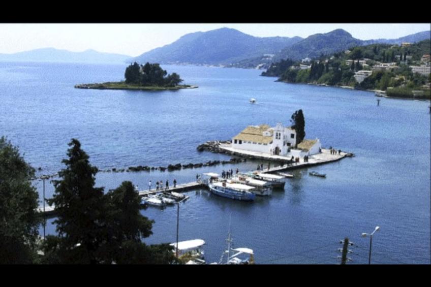 "Zeus" mit Infinity Pool - foto 41