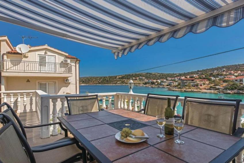 Villa Ivan apartment with terrace and sea view A3 - foto 58