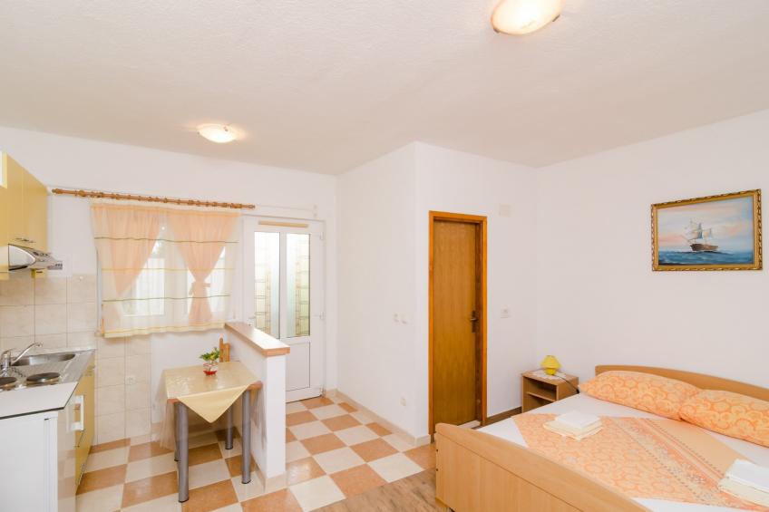 Apartments Skurla - Studio Apartment with Terrace (A1 žuti ) - foto 3