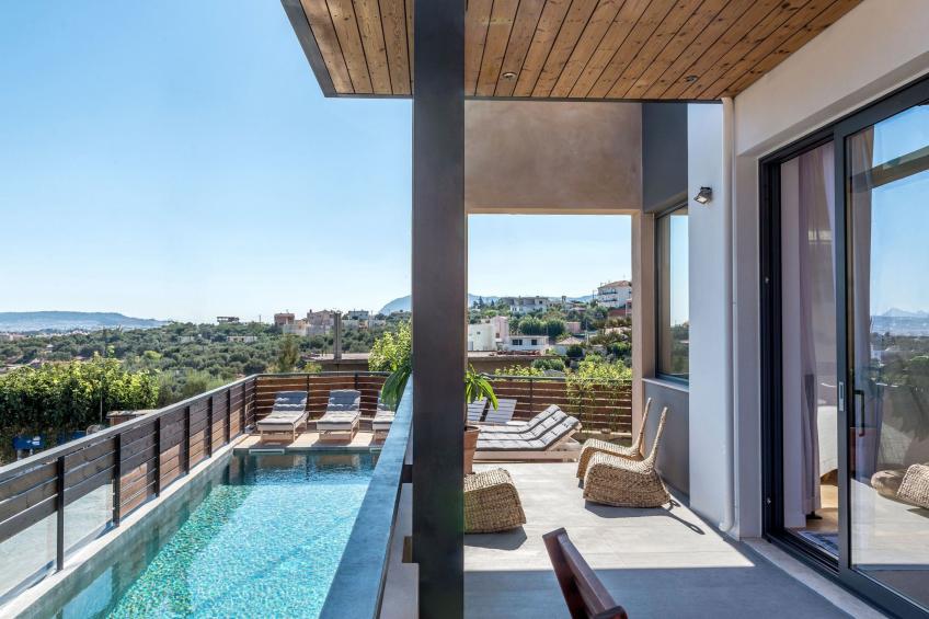 Ferienvilla mit beheiztem Pool und schöner Aussicht