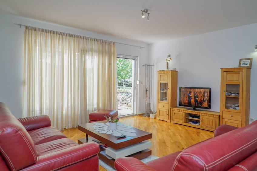 in der Nähe des Meeres und des Sees - foto 13