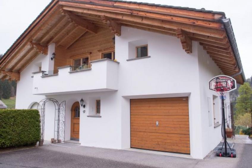 Familienunterkunft Furnerschhus Churwalden für 4 Personen