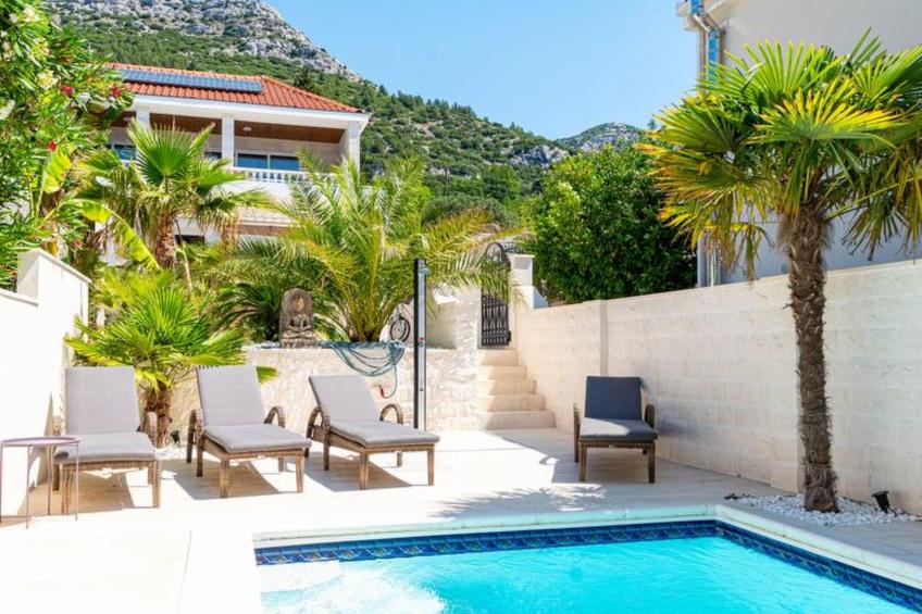 Suartini Viganj mit einem Pool - foto 53