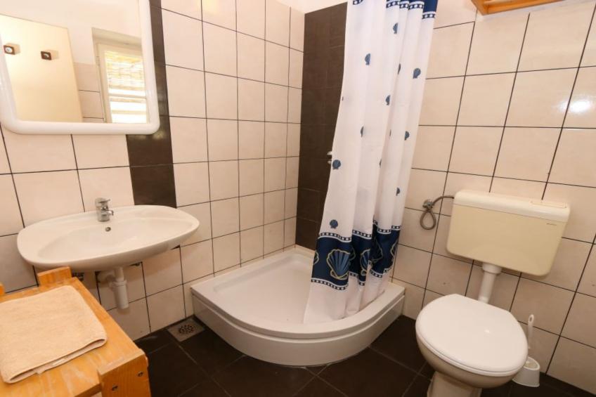 Apartments Trojanović - Three Bedroom Apartment  with Sea View and Balcony - foto 9