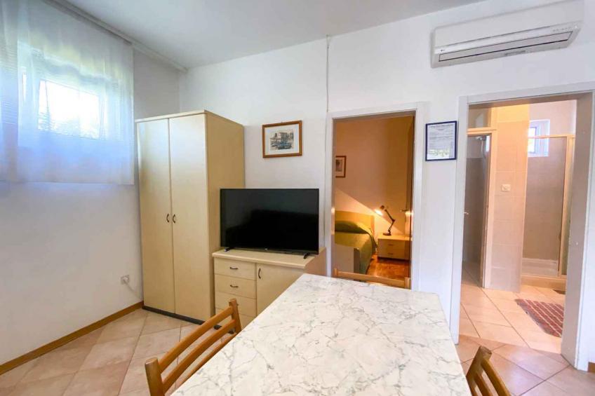 Vakantiewoning met terras en airconditioning - VW-NC8YC - foto 9
