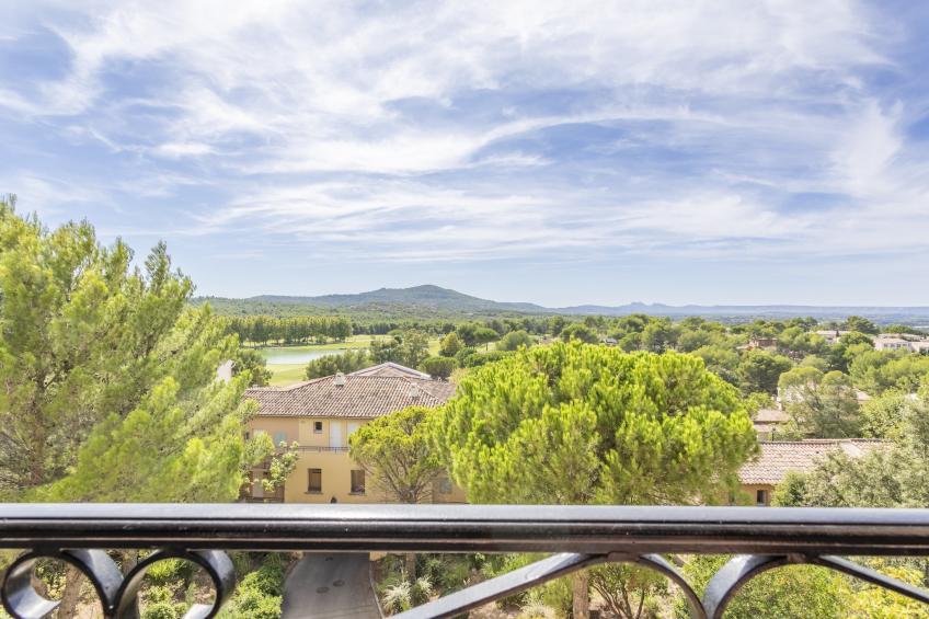 Pierre & Vacances Village Pont Royal en Provence Apartment 8 people - 2 bedrooms + 1 sleeping alcove - Balcony - foto 23