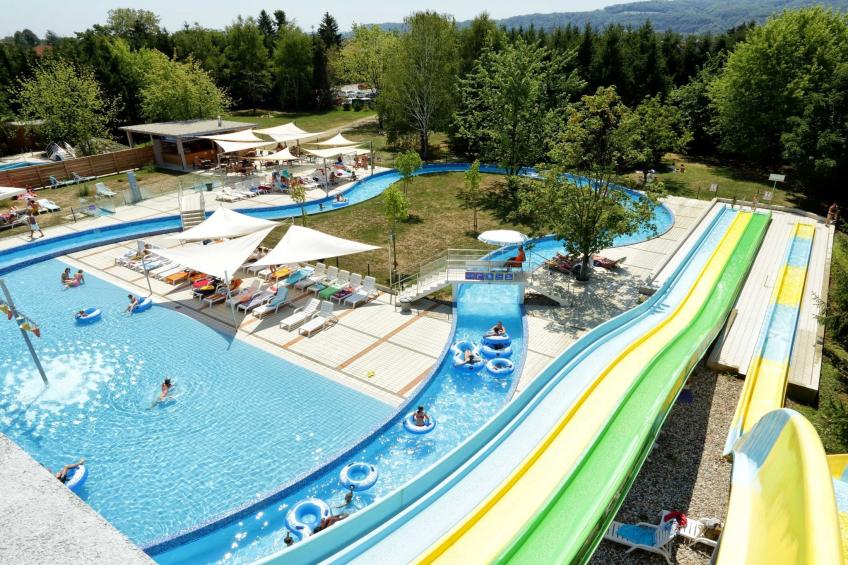 Stylish Retreat with BBQ and Modern Amenities near Terme - Three Bedroom Apartment - foto 33