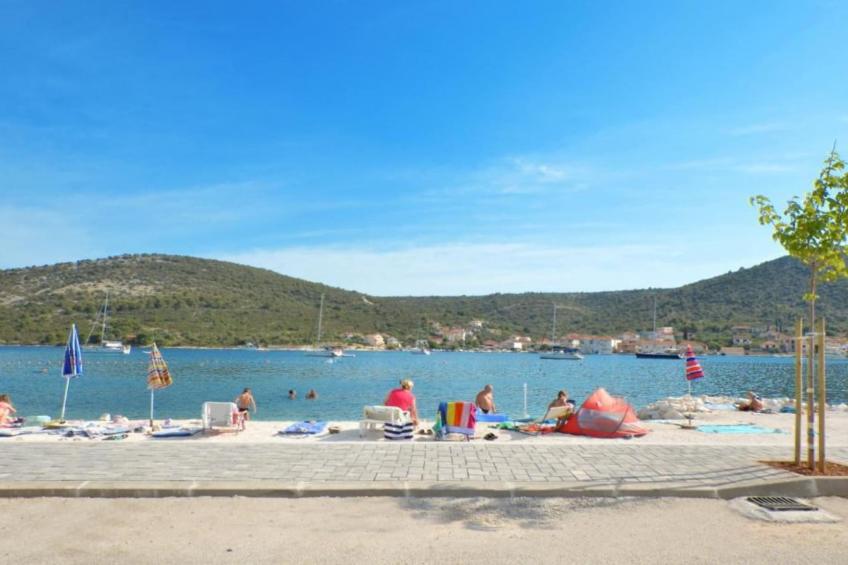 Holiday Home Mery - Two Bedroom House - foto 19