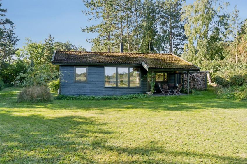 "Ela" - 1.1km from the sea