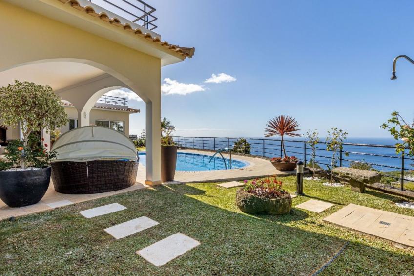 Luxuriöses Escape Village Calheta mit beheiztem Pool - foto 47