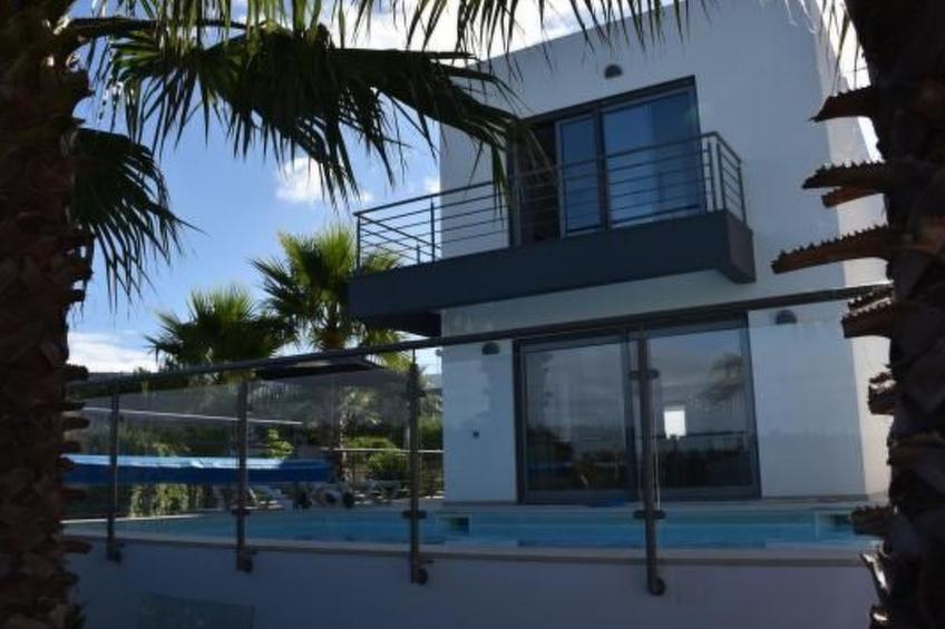 Moderne Villa mit privatem Pool und Meerblick - foto 9