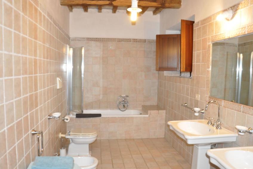 in Acquapendente mit großem Garten - foto 13