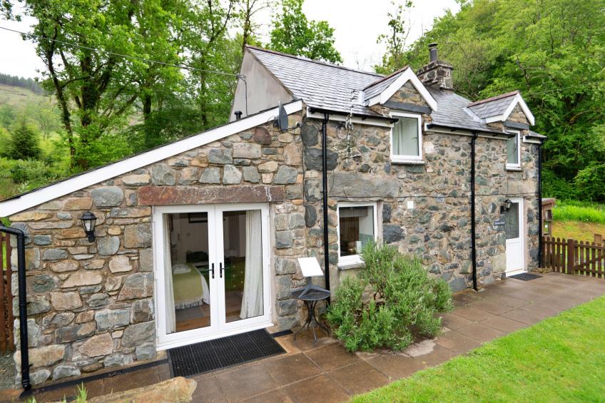 Hermon Bach - foto 22