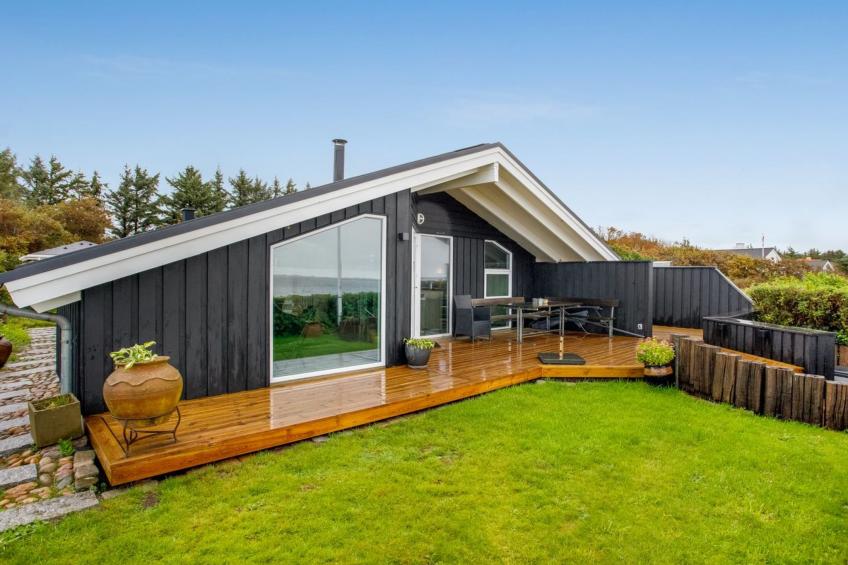 "Holmwith" - 50m from the sea in Western Jutland