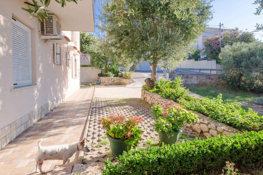 Holiday apartment with barbecue and balcony - BF-XPV6F - foto 11