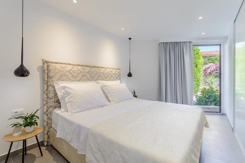 Villa Stone Pearl - Two Bedroom Holiday House with Pool - foto 33