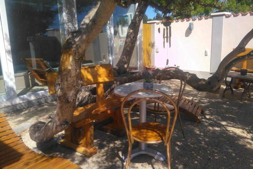 Manora Sucuraj Pool Gästehaus - foto 8