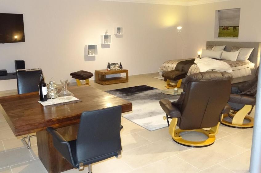 Modern eingerichtete Suite mit Terrasse - foto 2