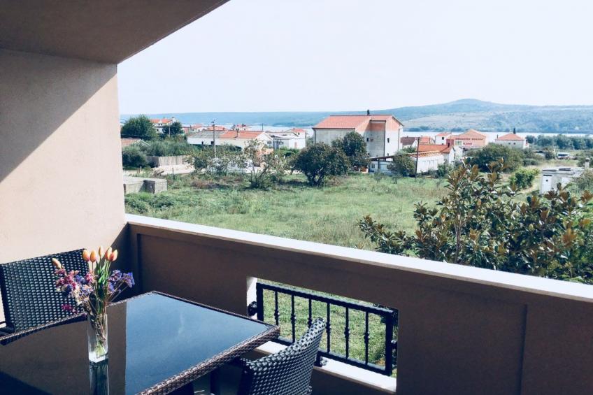 Angenehmes Haus in Posedarje mit großem Garten - foto 24