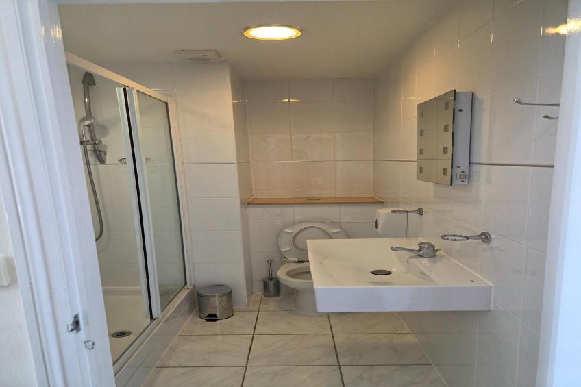 Russel Triple Room - foto 8