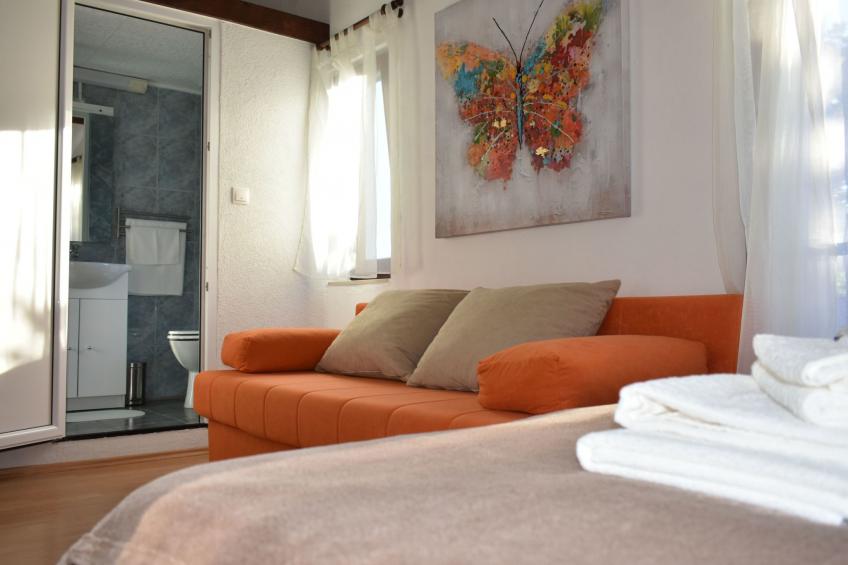 in Pavićini mit Grill, Terrasse und Garten - foto 52