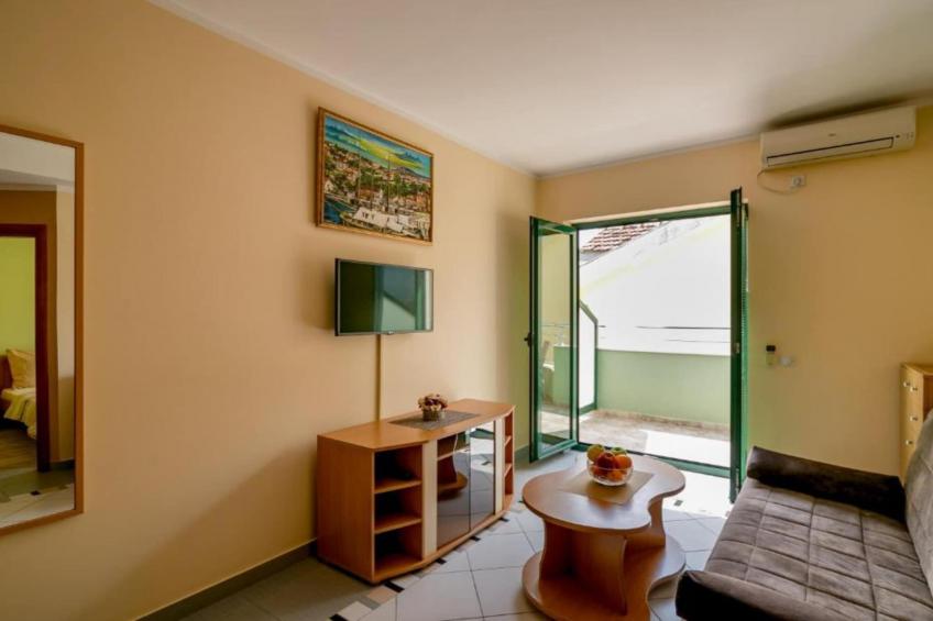 Amor Residence - One Bedroom Apartment with Terrace and Sea View (5 ) - foto 13