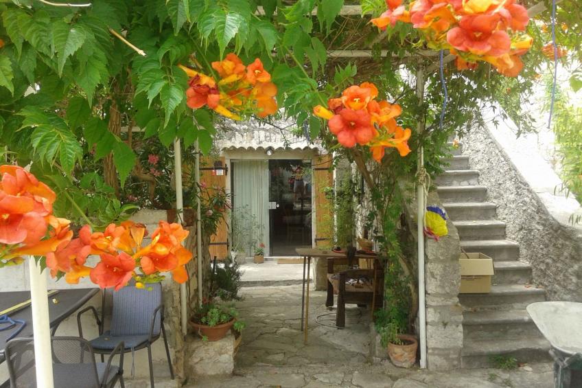 in Zlarin mit Schönem Garten - foto 13