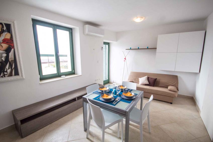Vakantiewoning in de oude binnenstad en in de buurt van het strand - VW-ZRMD - foto 11
