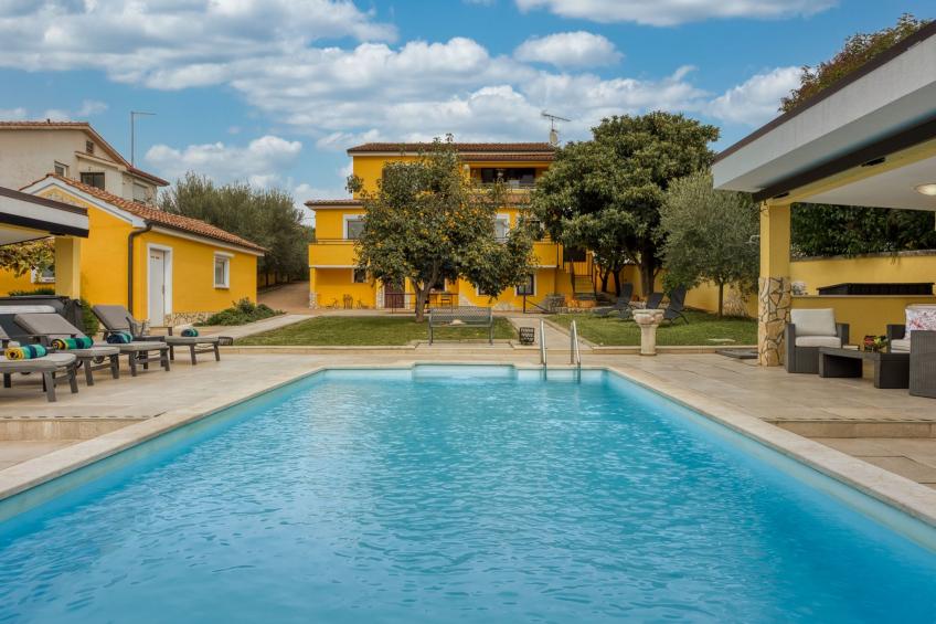 Charmante Familienvilla für 14 Personen in der Nähe von Porec - foto 2