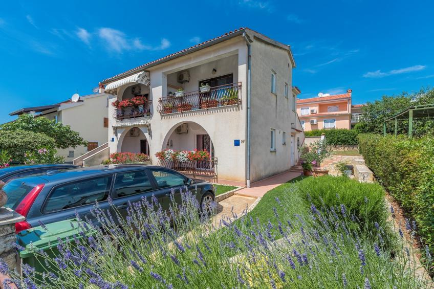 Vakantiewoning met terras en airconditioning - BF-6HK93 - foto 5