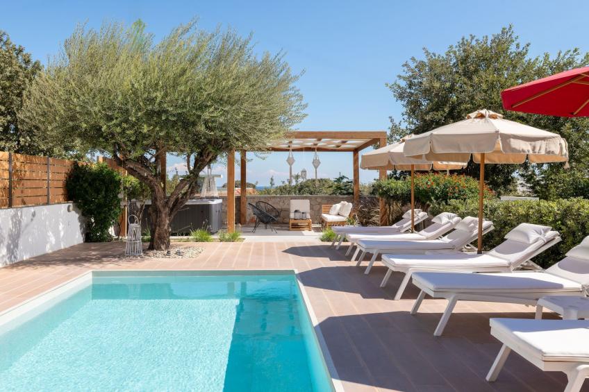 Schöne Pool-Villa Terpsis - foto 7