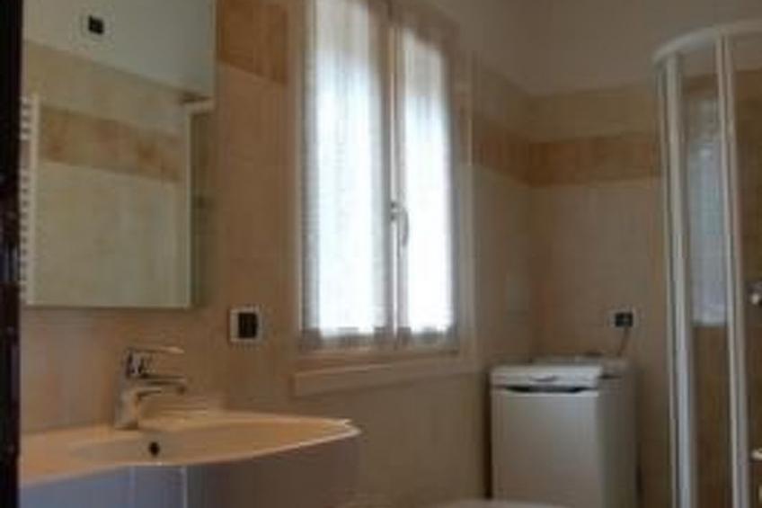 Rustikales Haus in ruhiger Lage mit  Seesicht - foto 9