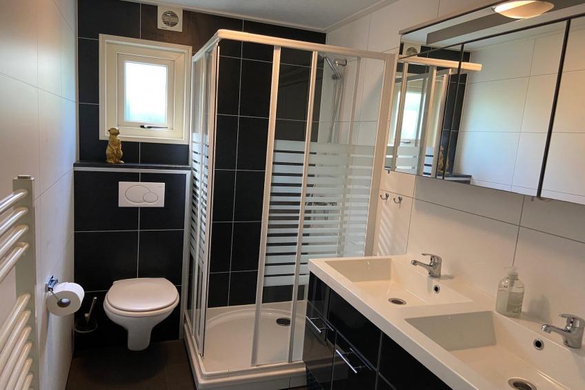 Recreatiepark Wiringherlant - Wiringher Chalet 94 - foto 37