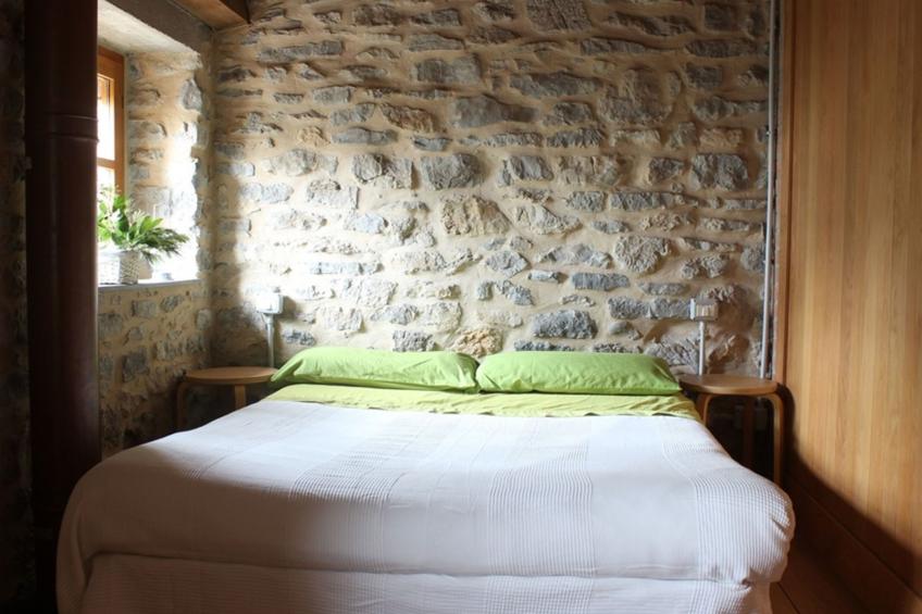 Zypressen, ein Haus im Wald an der ligurischen Riviera - foto 5