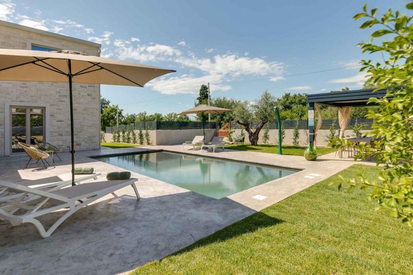 Villa mit Klimaanlage und Pool - BF-Z3864 - foto 9