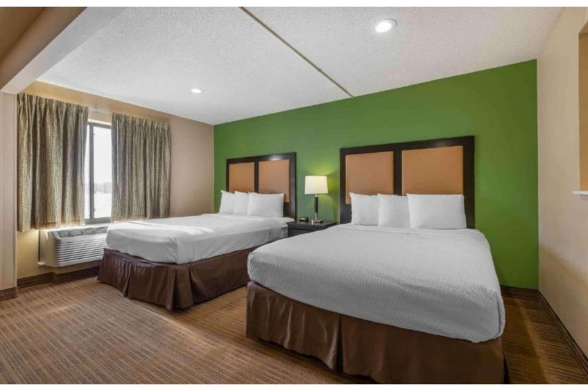 2 Full Beds | Non-Smoking, Kitchen - foto 20