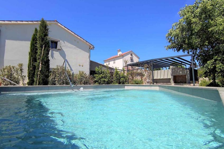 Villa mit Klimaanlage und Pool - BF-N6H27 - foto 3