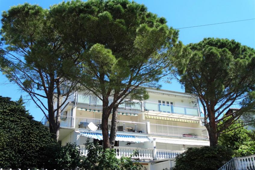 Selce Shorefront Apartment with Balcony and Sea View - Two Bedroom Apartment with Balcony and Sea View - foto 11