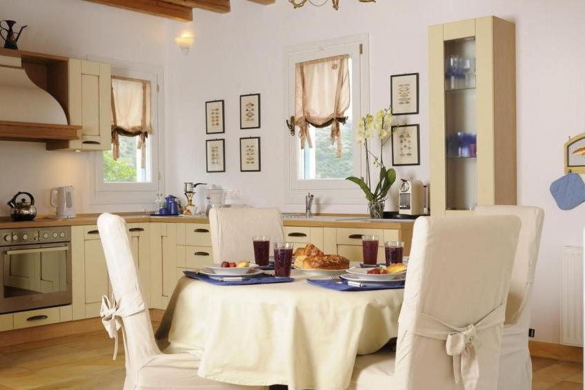 Villa mit Blick auf das Wasser - foto 14