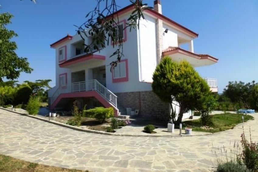 Gemütliches Ferienhaus auf umzäunten Grundstück