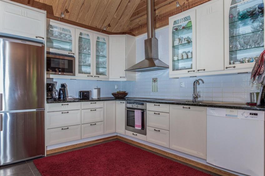 Koivuniemen rouva - foto 13