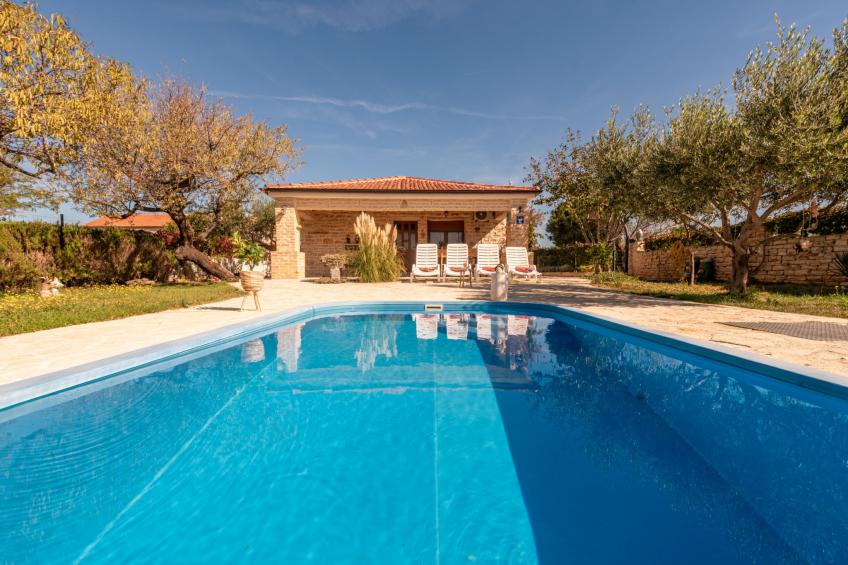 Villa Serena with pool