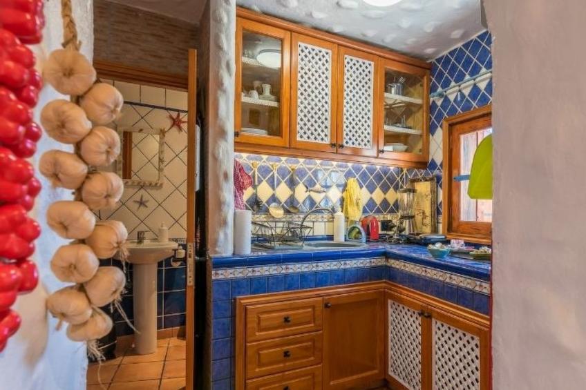 Höhlenhaus der Stille - foto 2