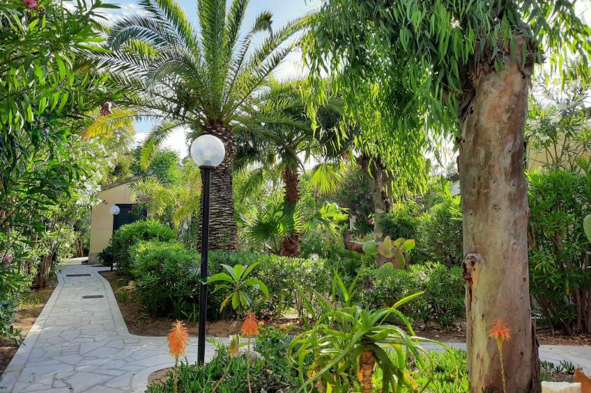 Schöner zentraler Bungalow direkt am Sandstrand auf Sizilien - foto 3